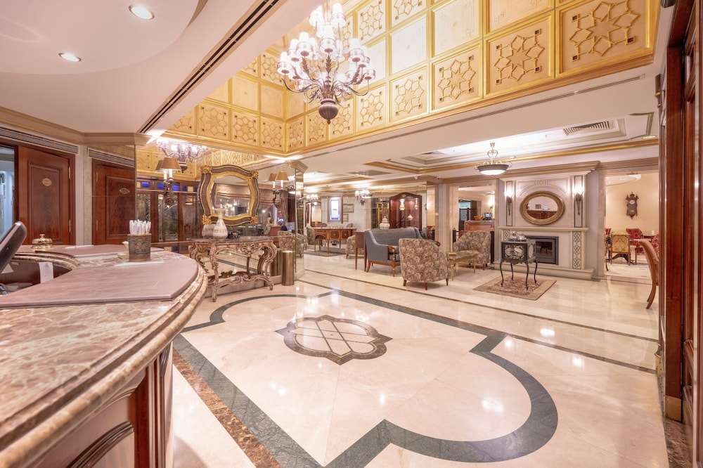 Central Palace 5