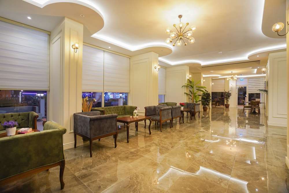 Aurasia Sea Side Hotel 3