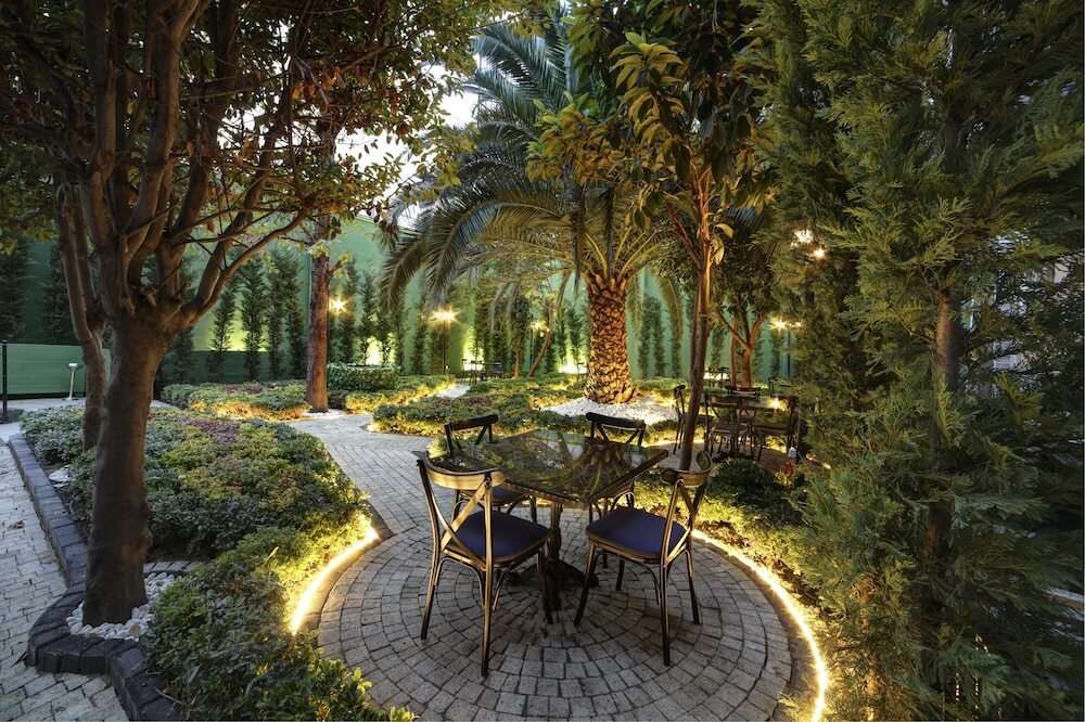 Walton Gardens Pera 4