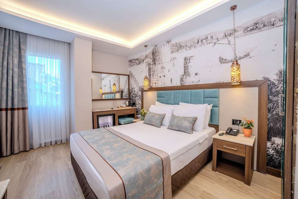Grand Hilarium Hotel 3