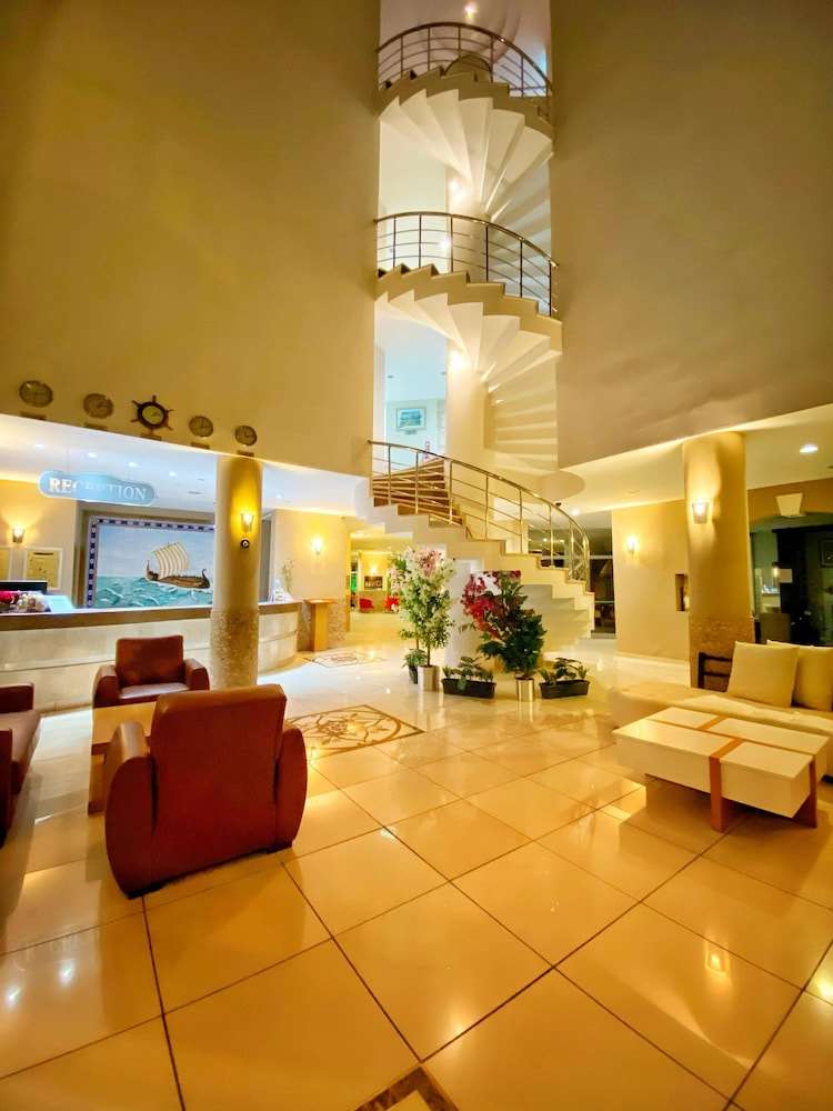 Grand Viking Hotel 2