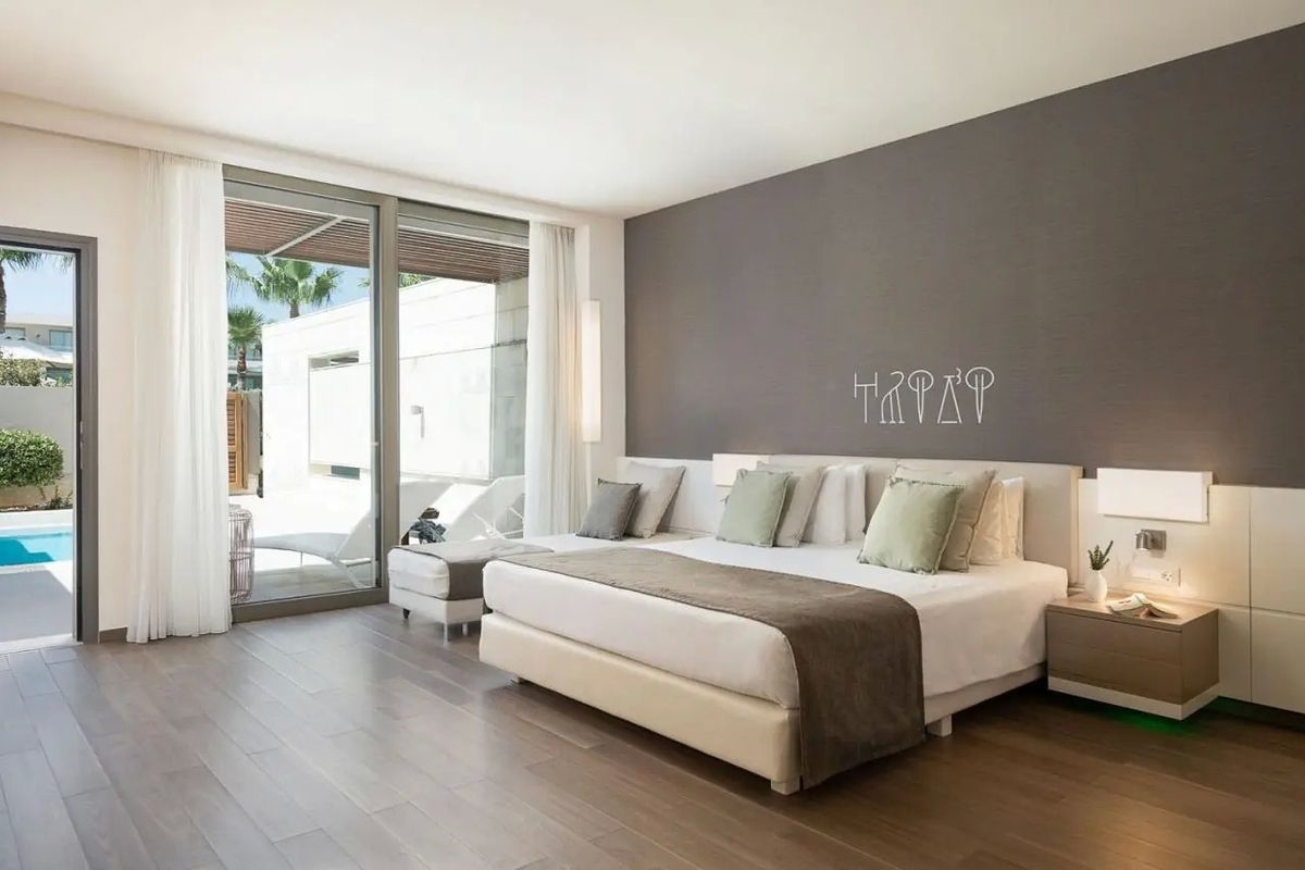 AVRA IMPERIAL HOTEL RESIDENCE COLLECTION 3