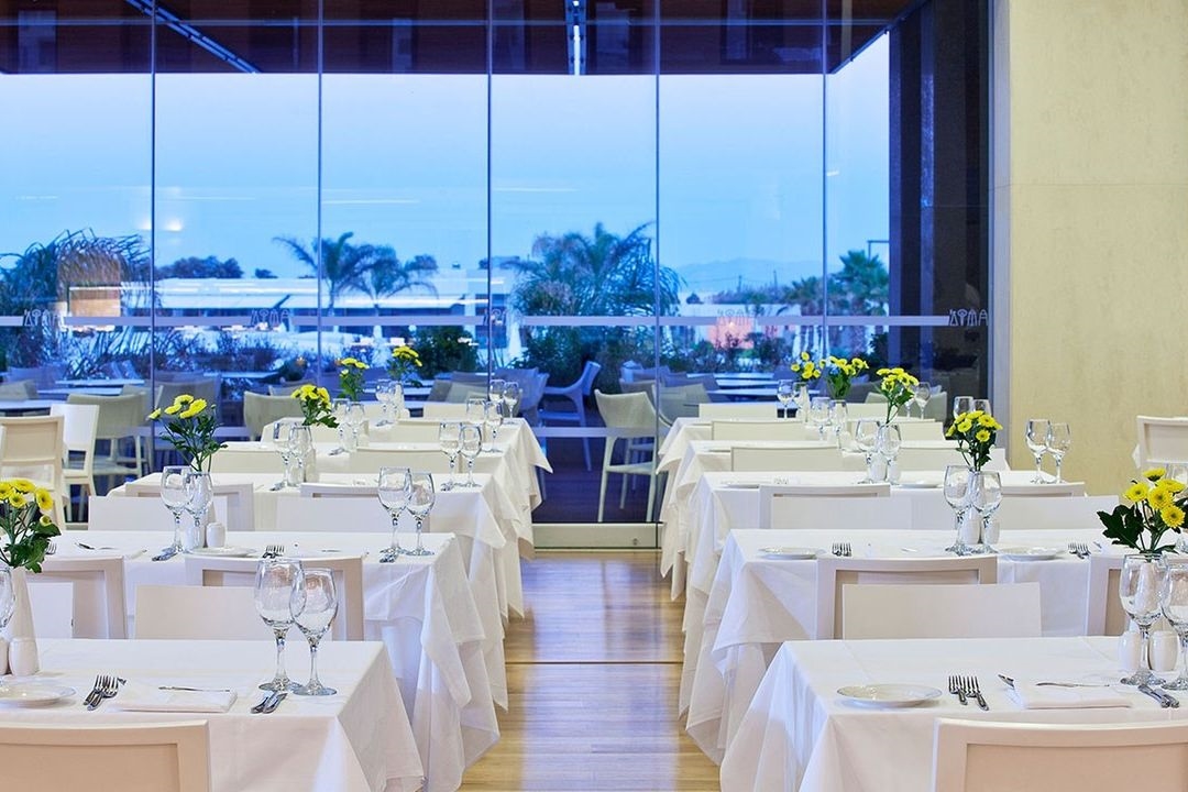 AVRA IMPERIAL HOTEL RESIDENCE COLLECTION 4