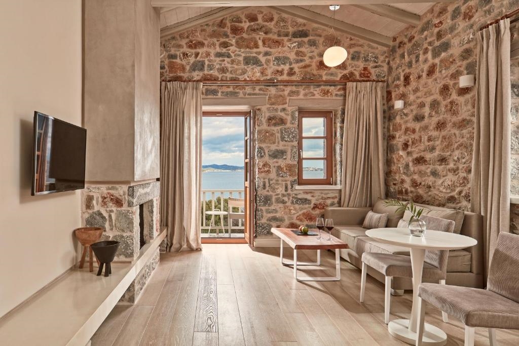 100 RIZES LUXURY SEASIDE RESORT 2