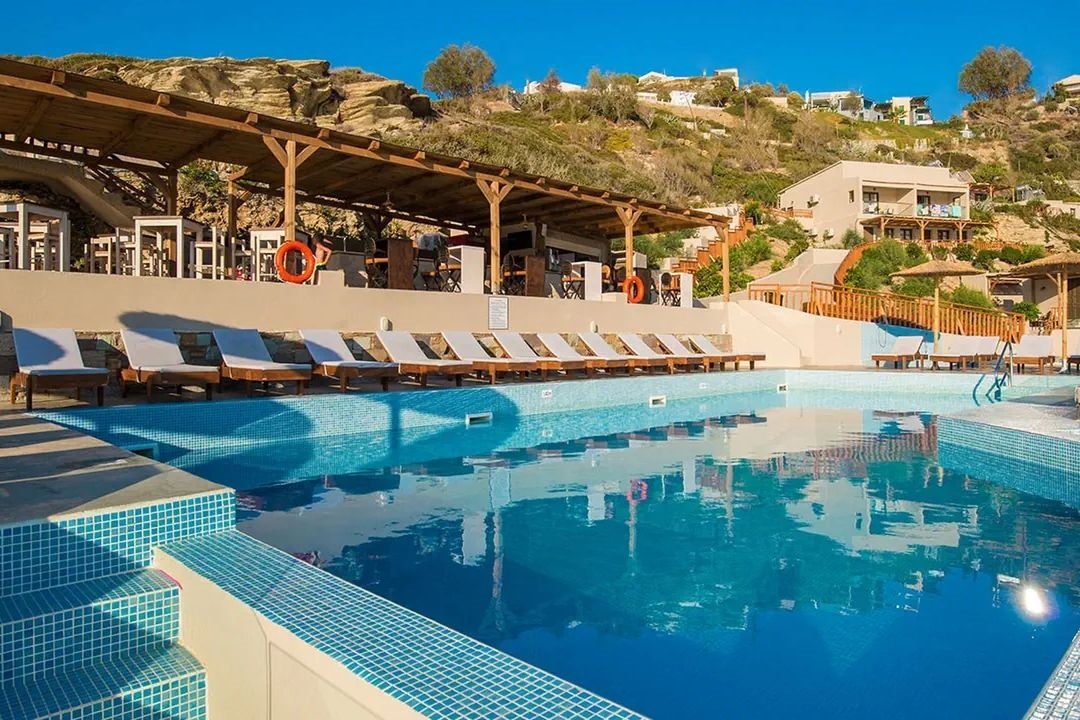 LYGARIA BEACH 2