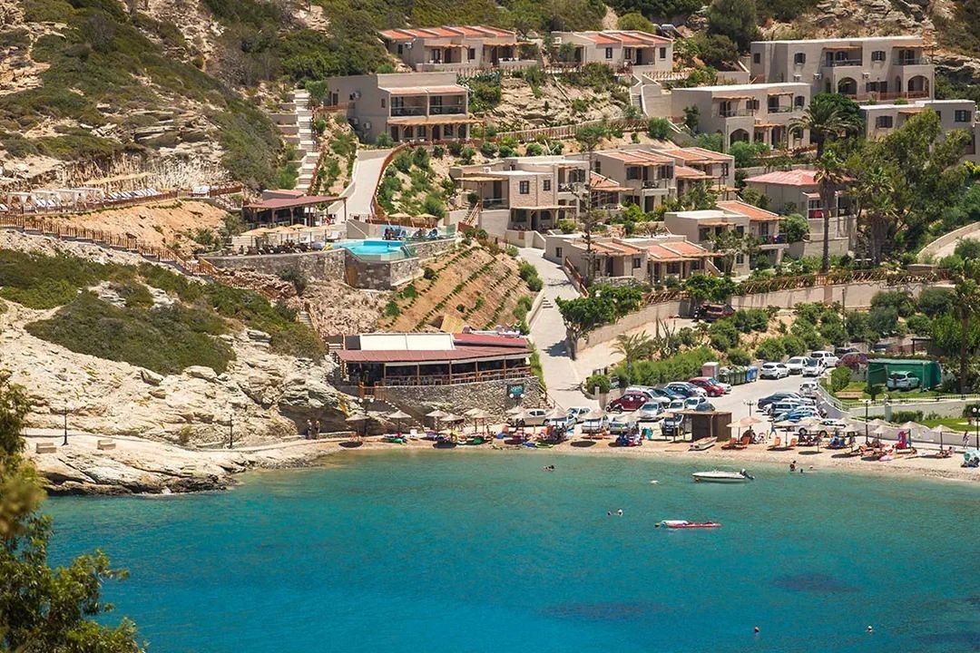 LYGARIA BEACH 4