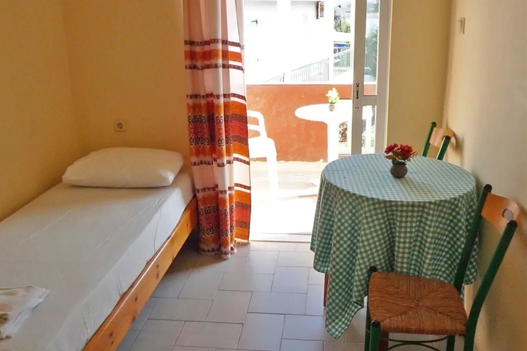 HARIS BEACH APARTMENTS 2