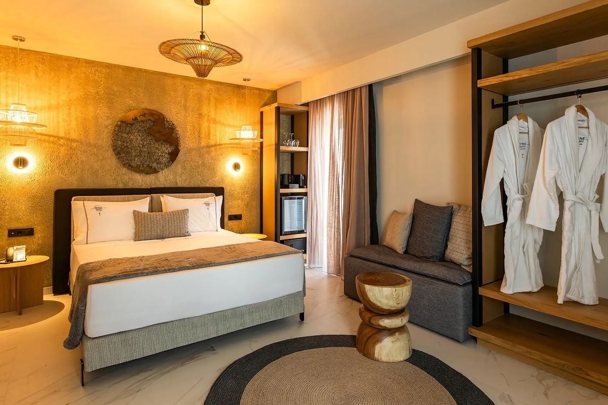 SANTO MANGATA BOUTIQUE HOTEL 5