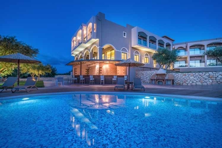 ELEGANCE LUXURY SUITES