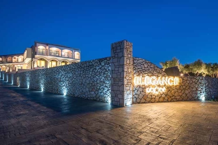 ELEGANCE LUXURY SUITES 2