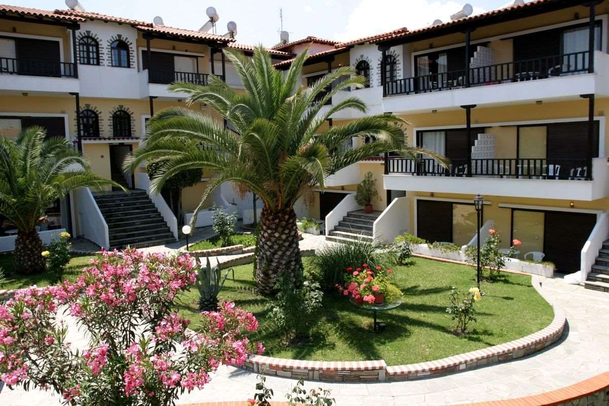 IOLI VILLAGE HOTEL 2