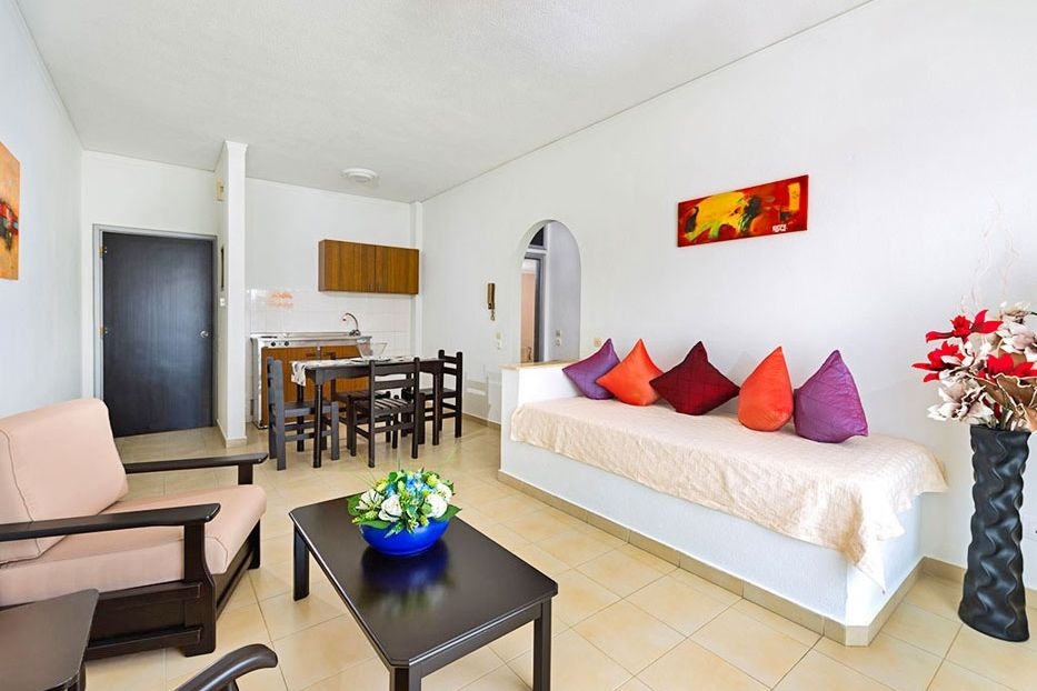 SUNNY DAYS HOTEL & RESORT 5