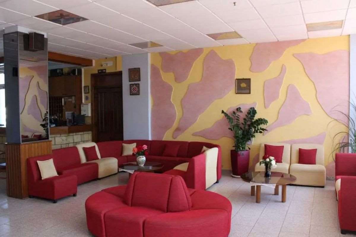 Pokaż wszystkie zdjęcia