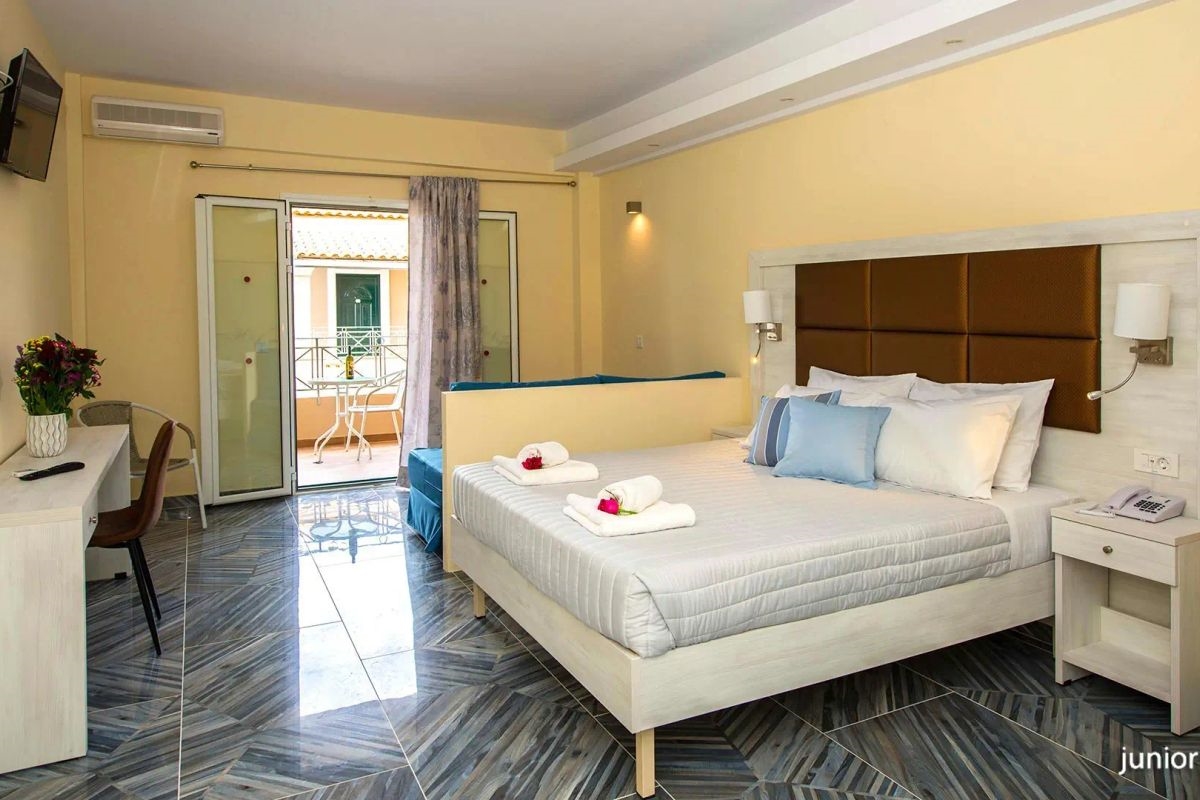 AMOUR HOLIDAY RESORT