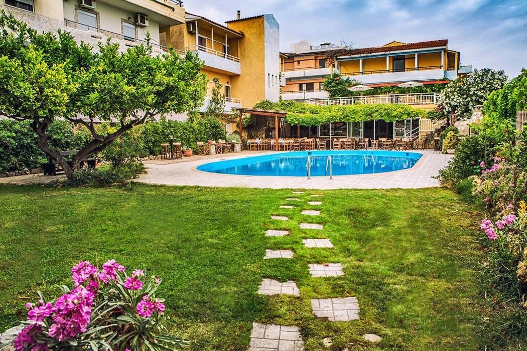 ROXANI HOTEL