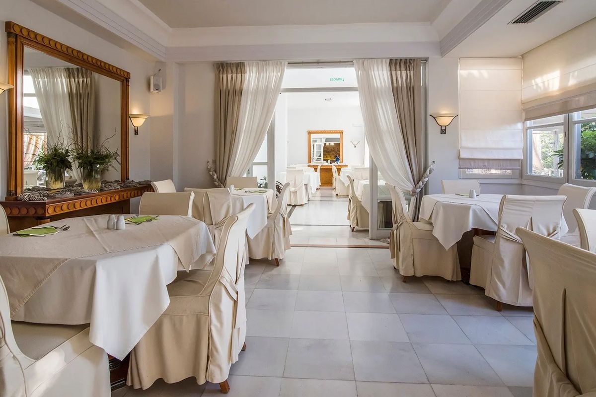 ANTINEA SUITES & SPA 4