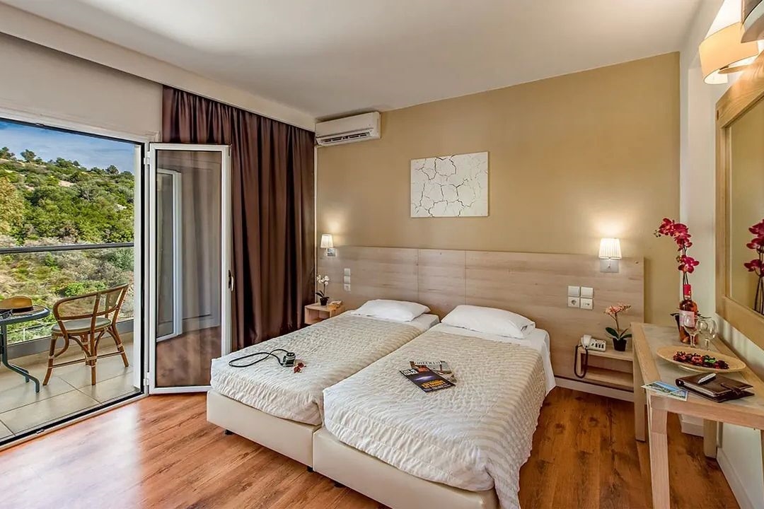 EVIA RIVIERA RESORT 3
