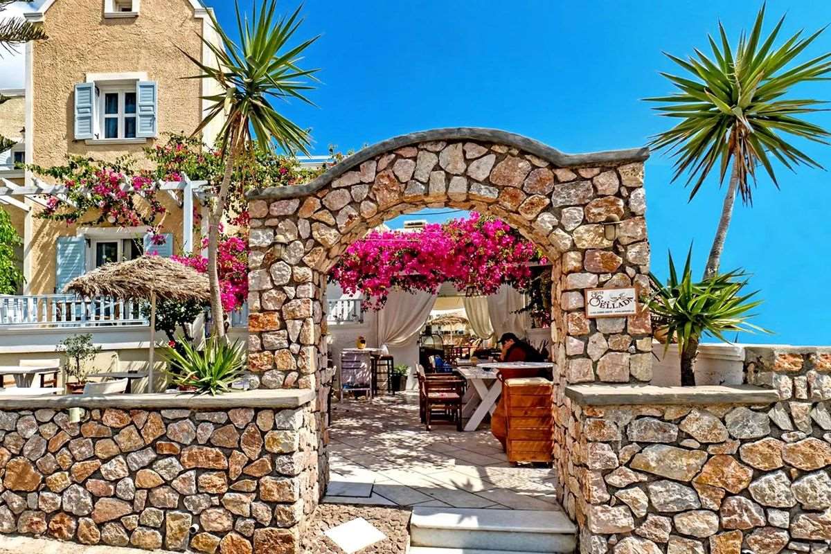 SELLADA APARTMENTS SANTORINI