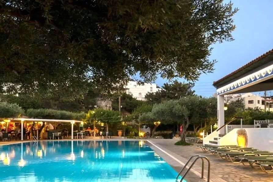 VILLEA VILLAGE HOTEL 3