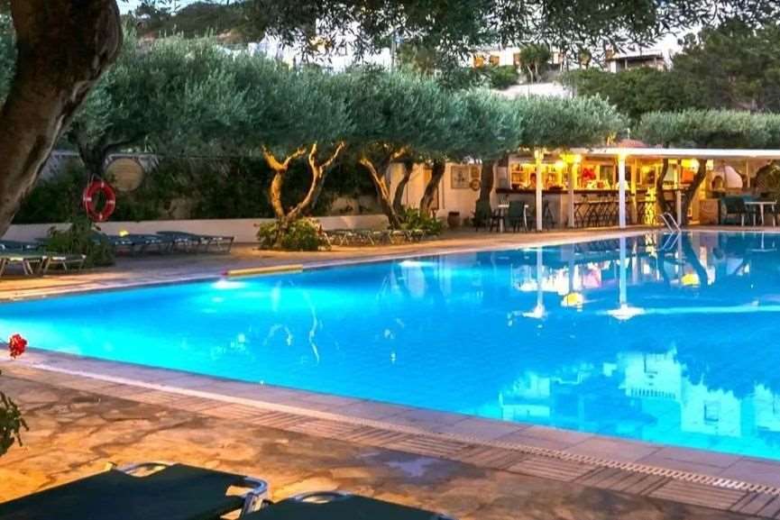 VILLEA VILLAGE HOTEL 5