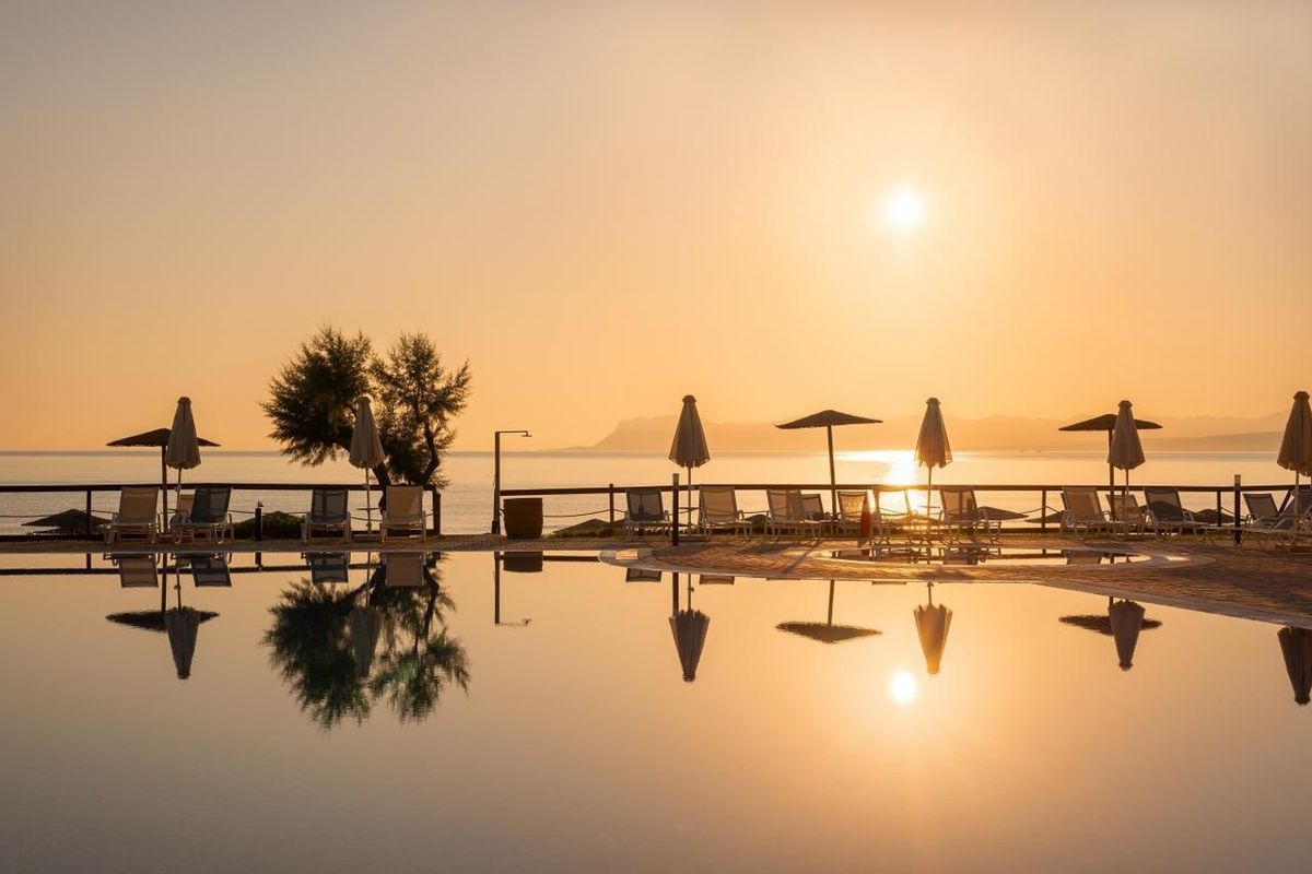 IOLIDA BEACH 2