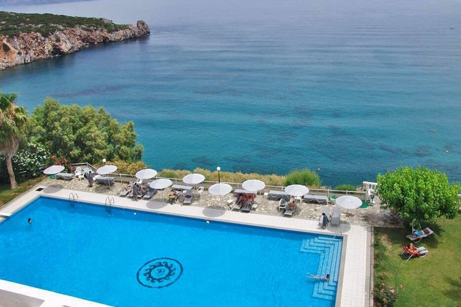 ISTRON BAY HOTEL