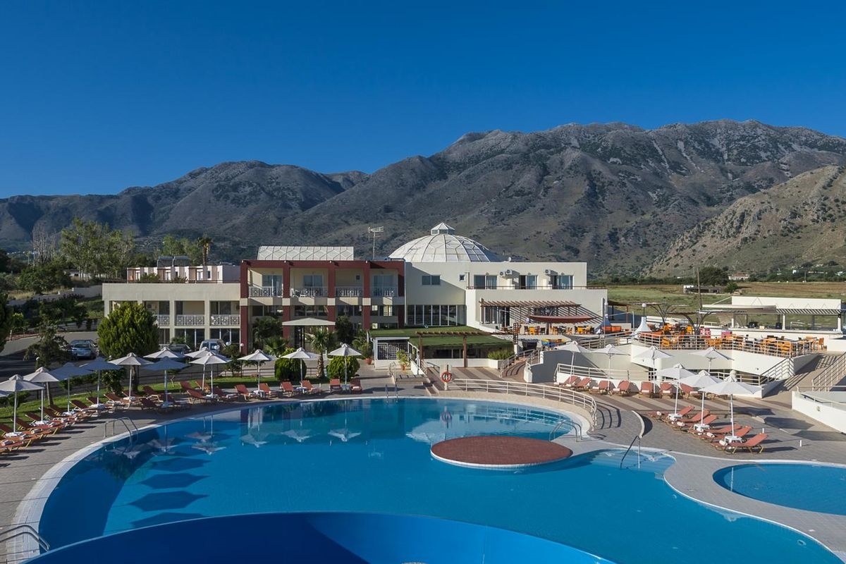 GEORGIOUPOLIS RESORT