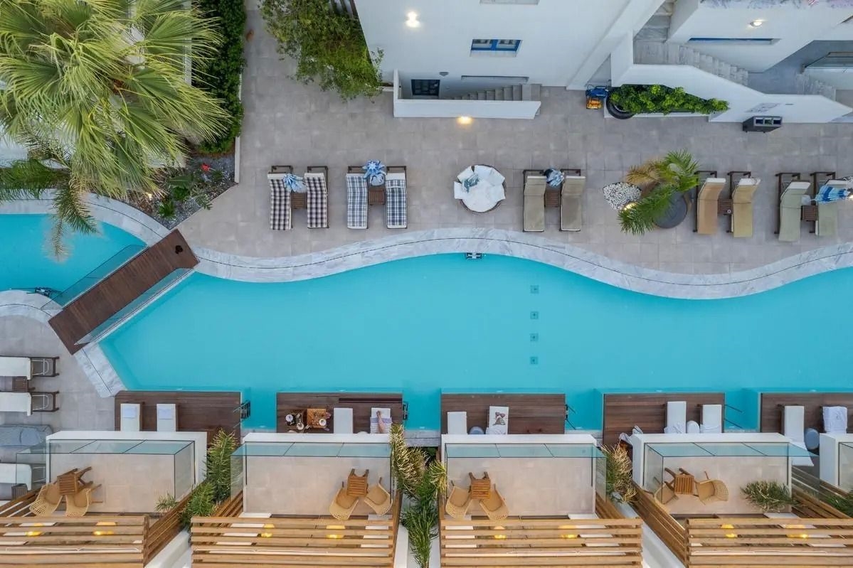 GALAZIO BEACH RESORT 2