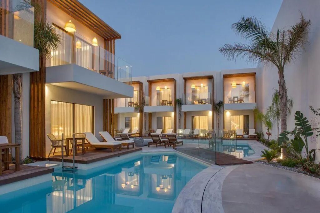 GALAZIO BEACH RESORT 3