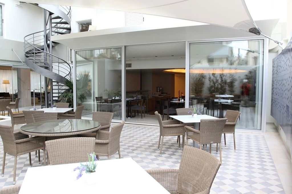 ATRION HOTEL 4