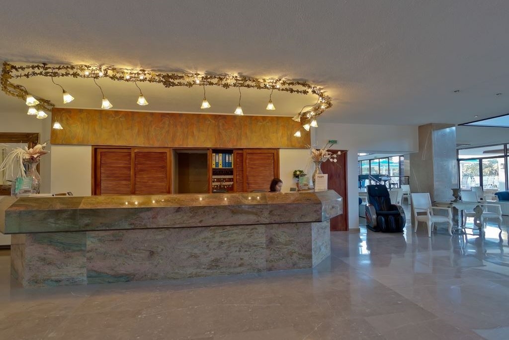 PALMARIVA BEACH HOTEL 5