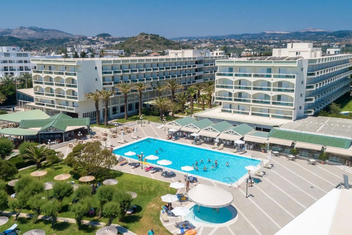 APOLLO BEACH RHODES
