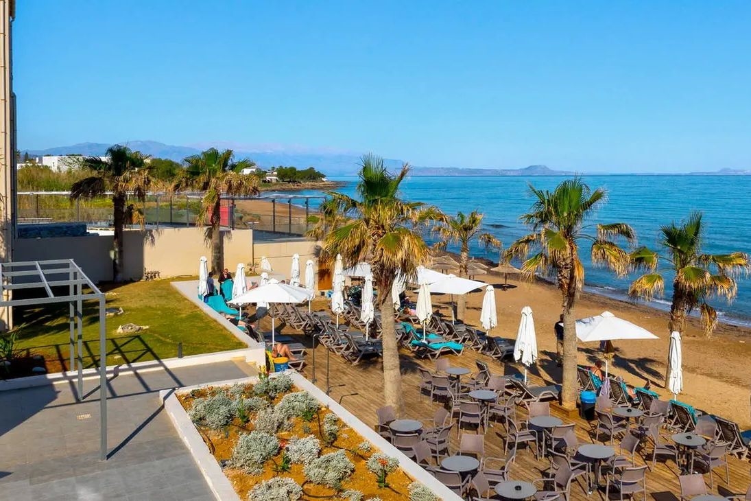 WHITE OLIVE ELITE RETHYMNO 4