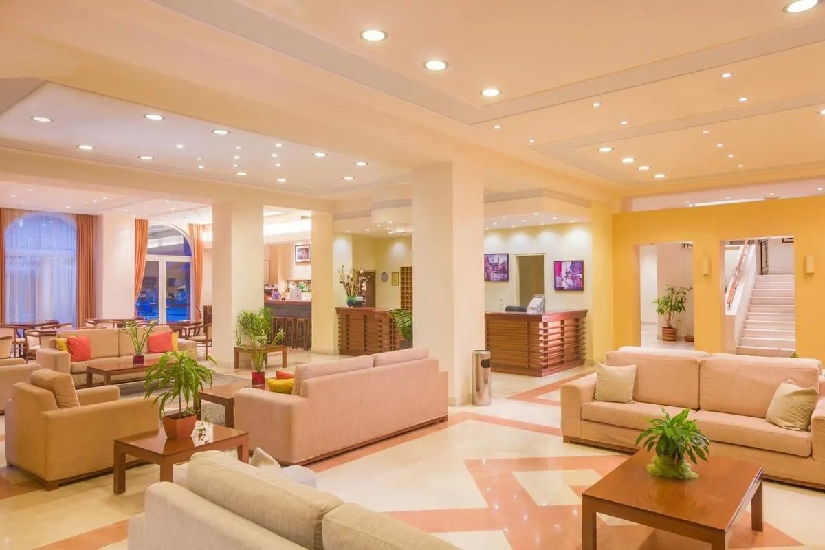 HELLINIS HOTEL 2