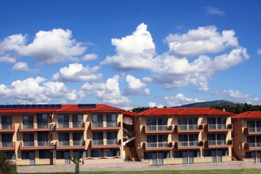 4U APARTMENTS 4