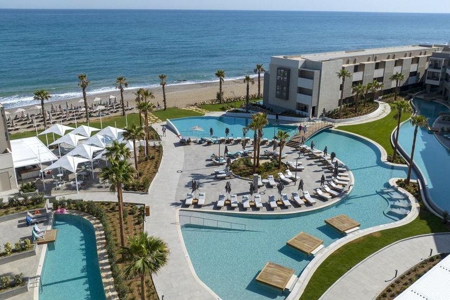 AMIRA LUXURY RESORT & SPA 4