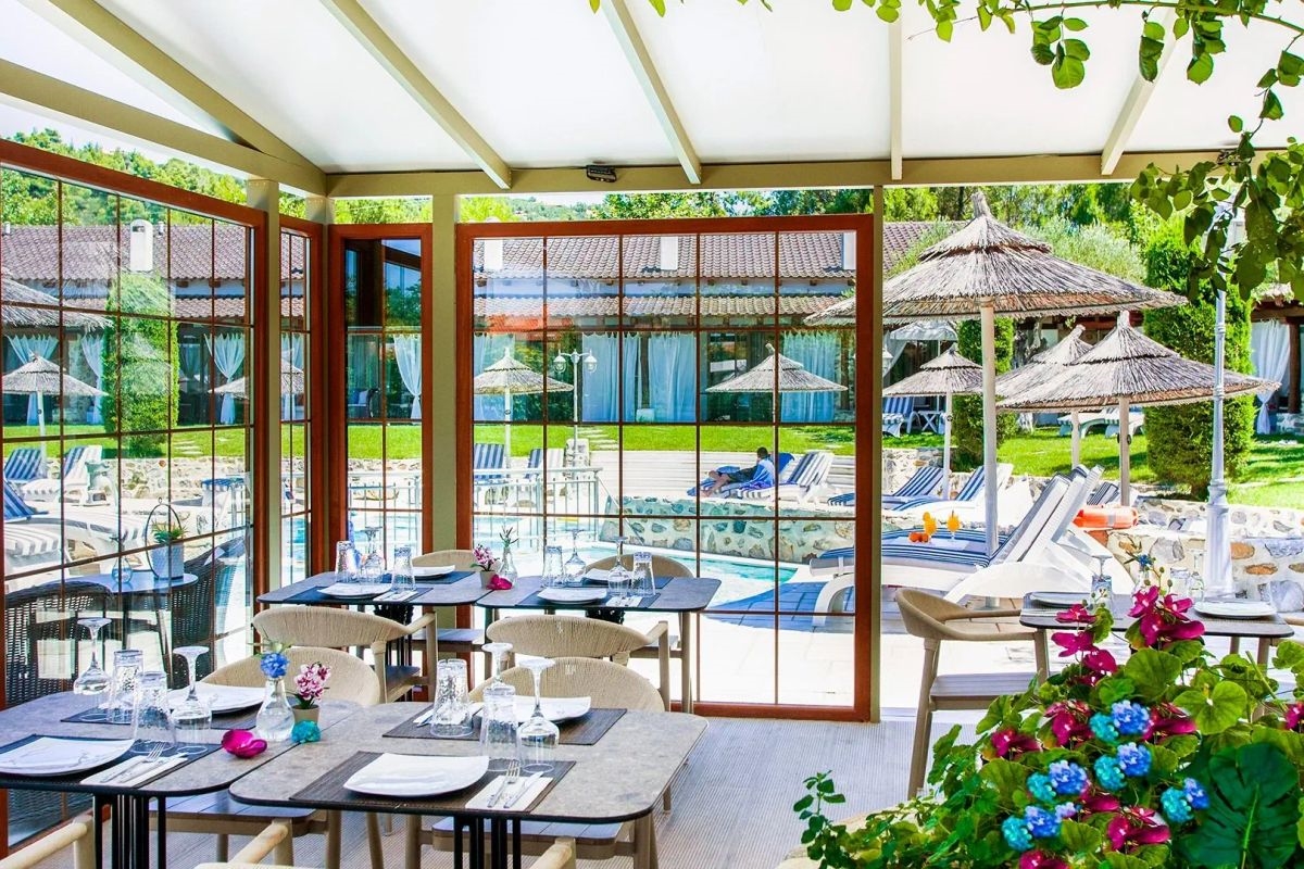 ACROTEL ATHENA RESIDENCE 3