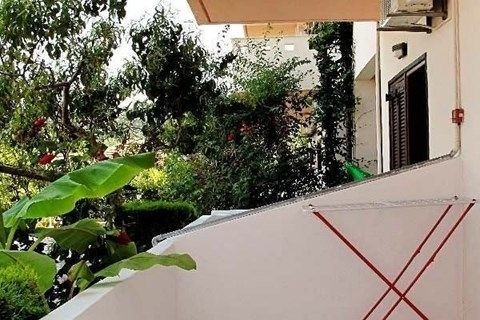 SKENTOS HOTEL KRIOPIGI 5