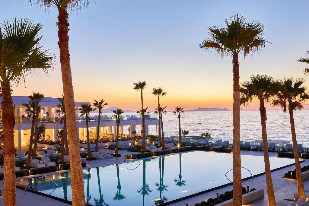 GRECOTEL LUX ME WHITE