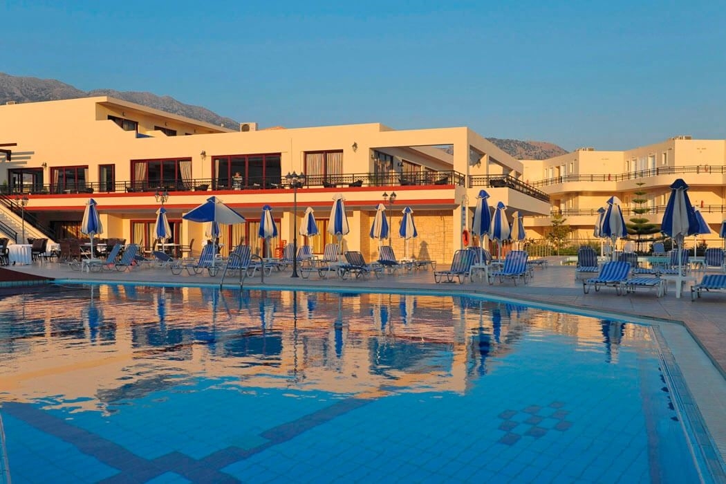 VANTARIS PALACE 5