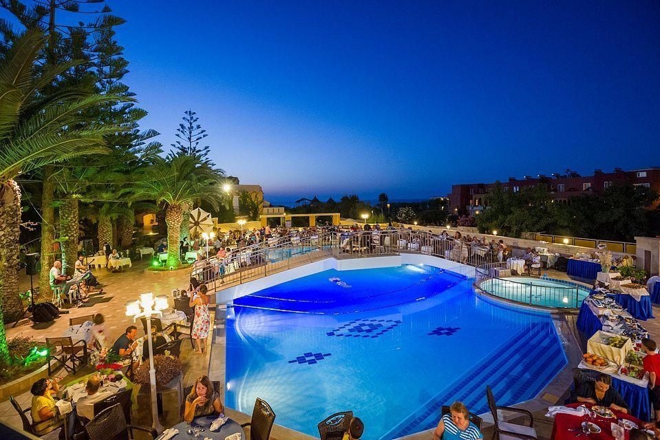VANTARIS LUXURY BEACH RESORT 5