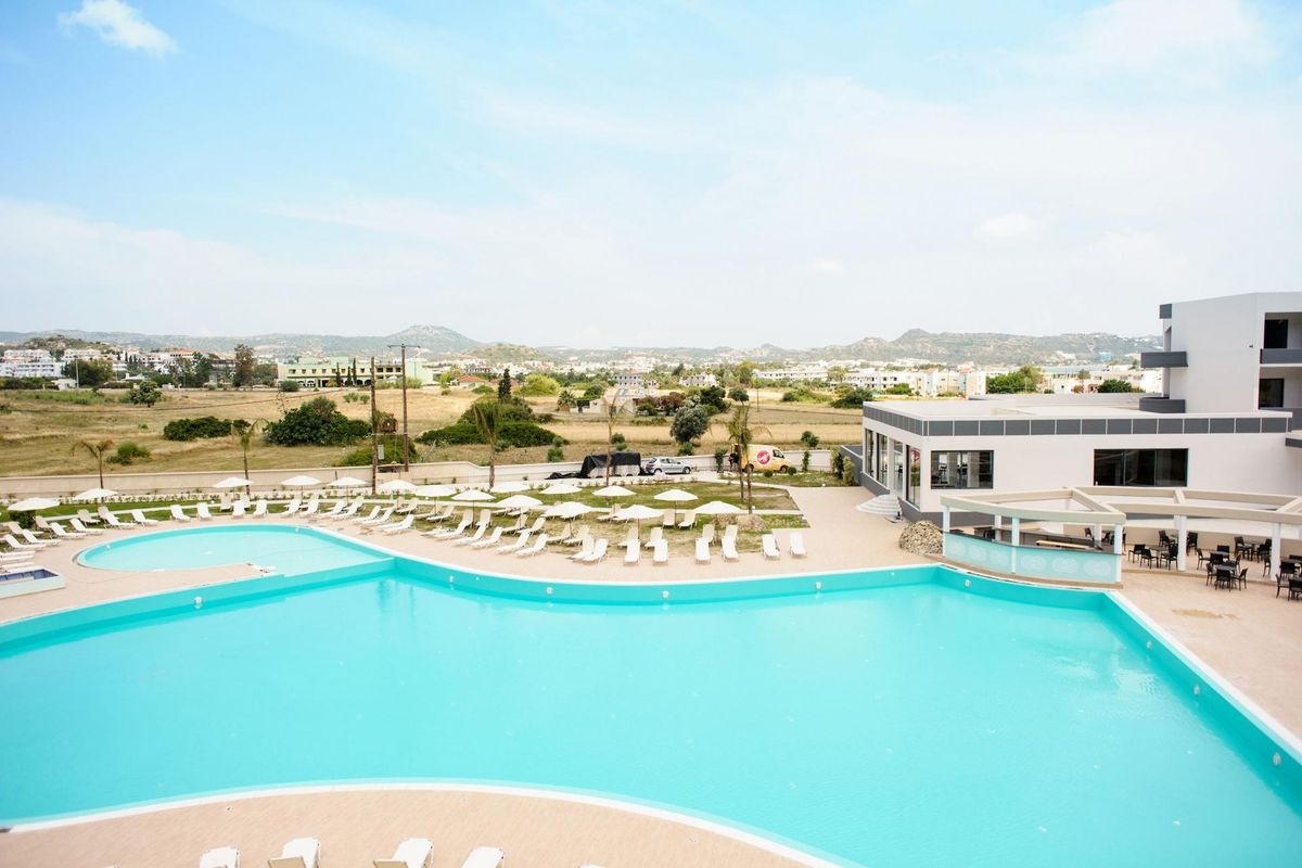 EVITA RESORT