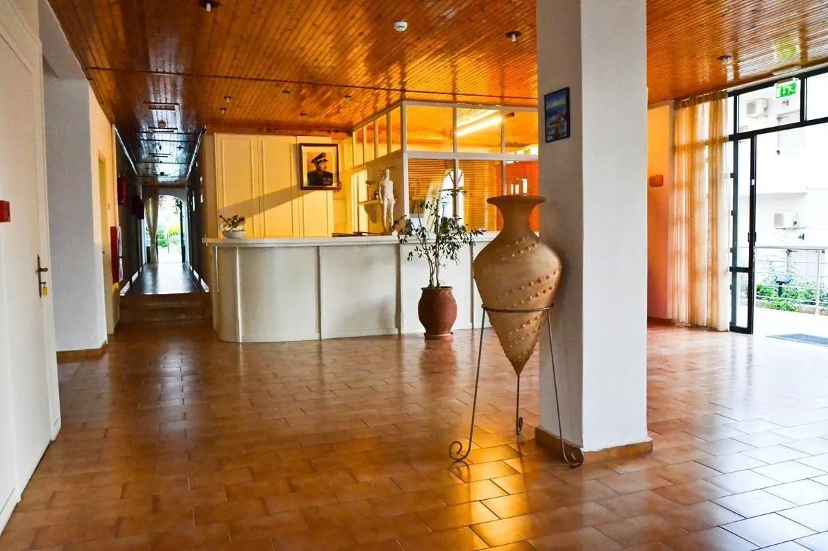 NIKO ELEN HOTEL 4