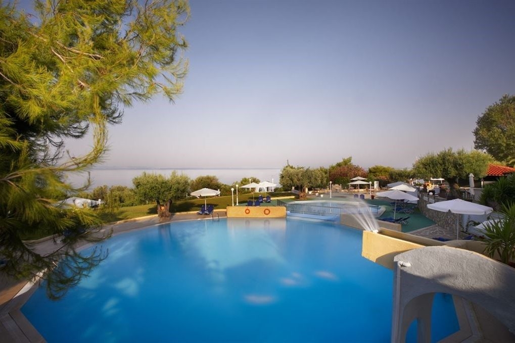 ACROTEL ELEA BEACH 3