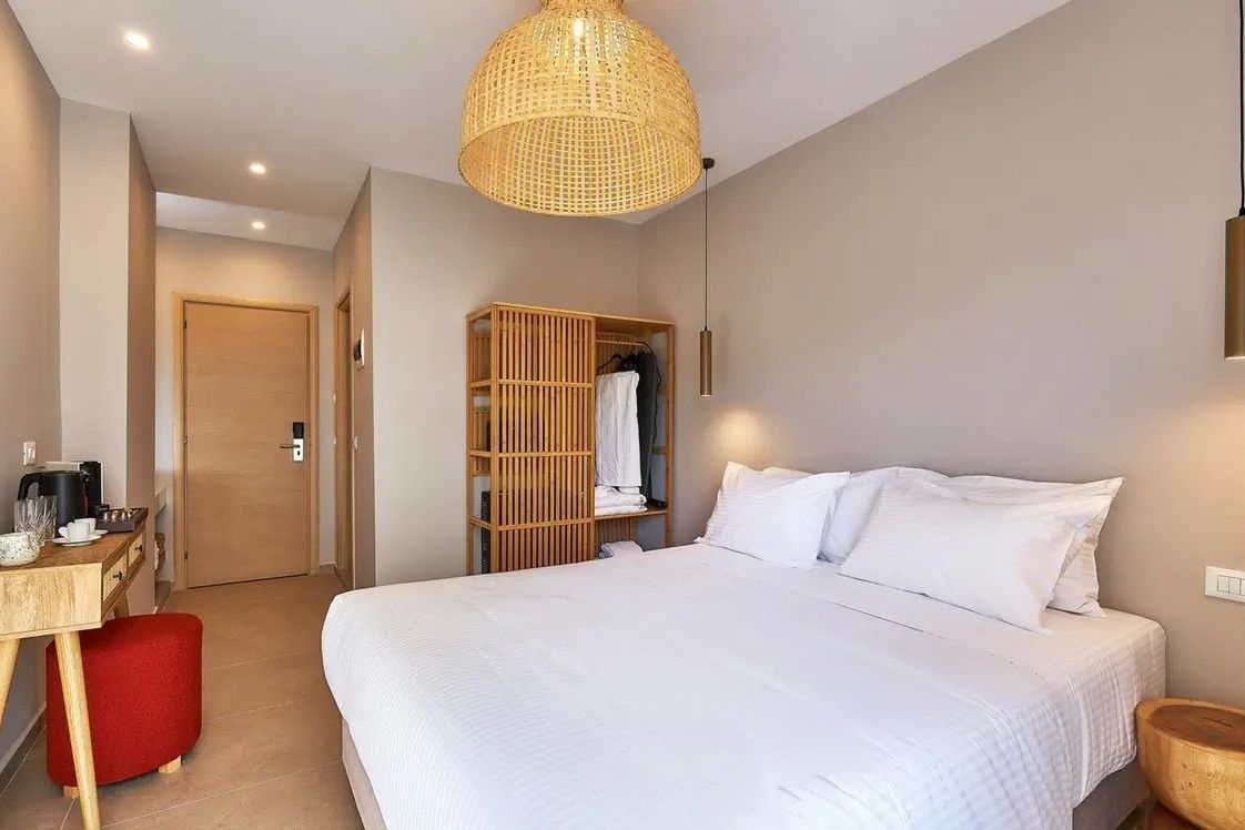 LOTUS RISE HOTEL ADULTS ONLY 2