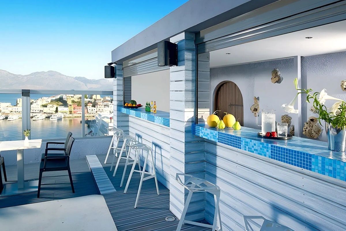 MISTRAL BAY 2