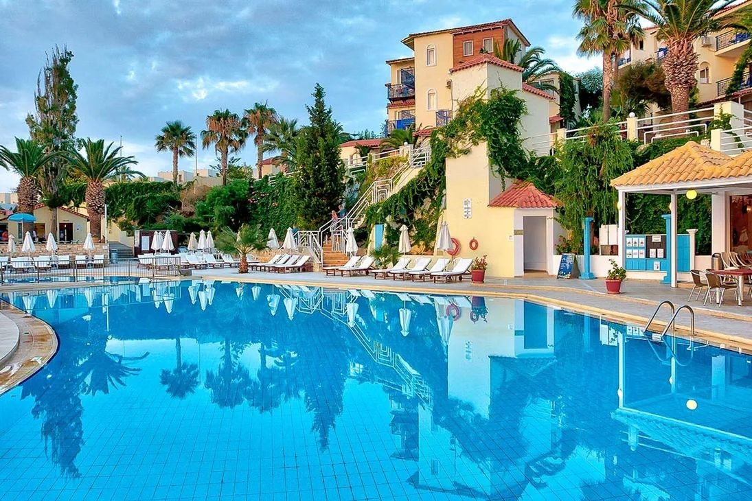 RETHYMNO MARE & WATERPARK