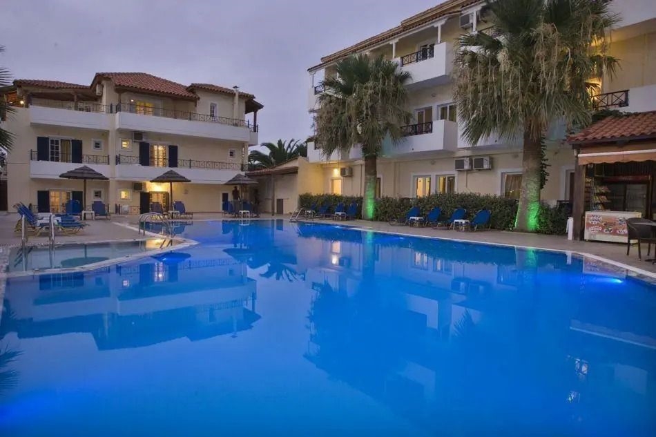 PHILOXENIA HOTEL & SPA 4