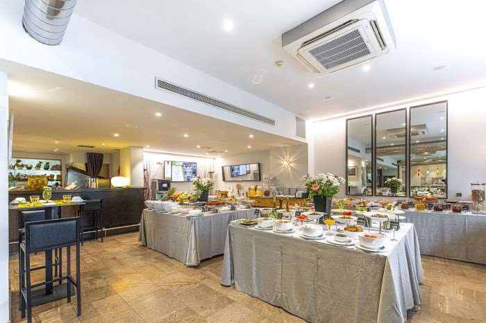 Pokaż wszystkie zdjęcia