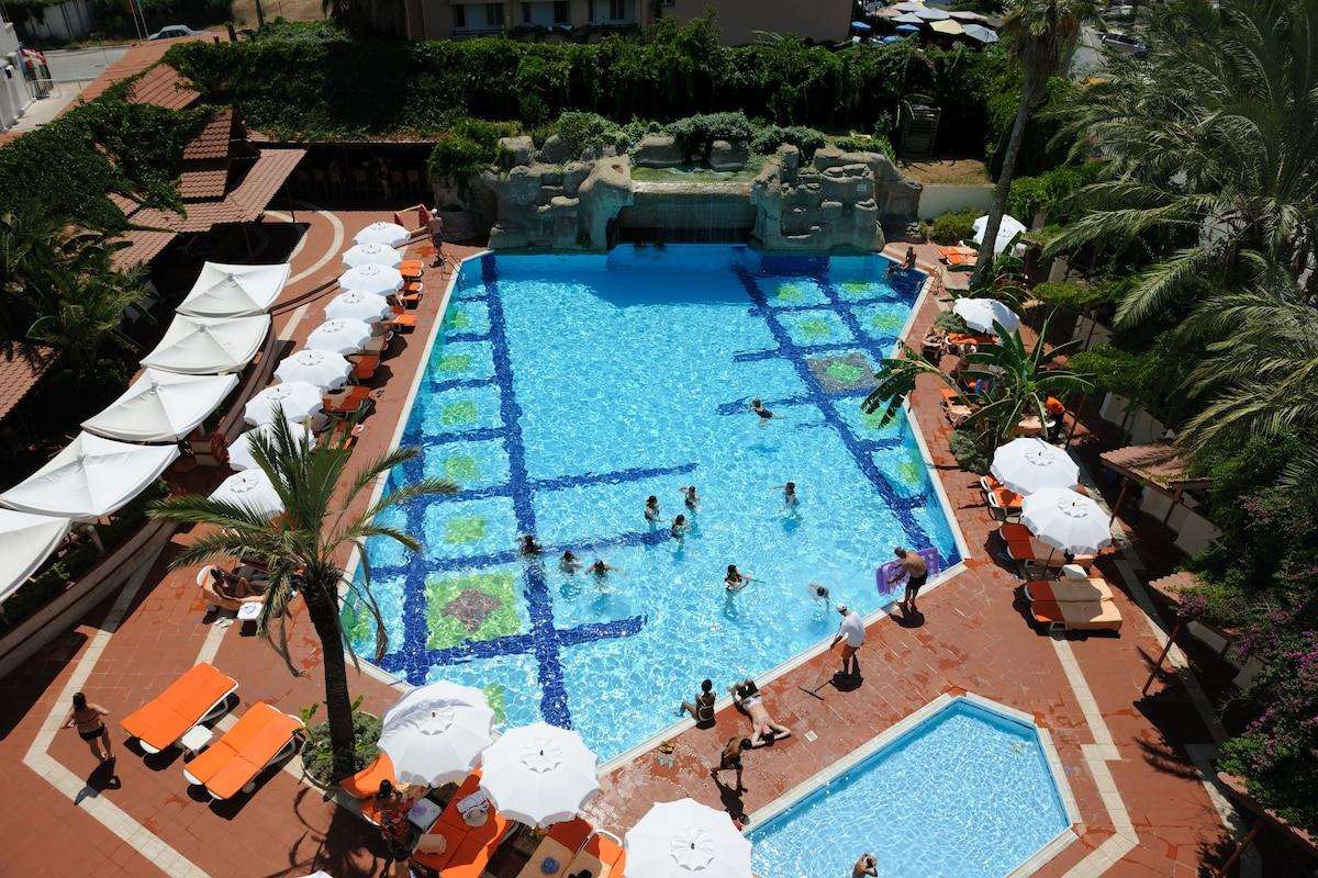 Elegance Hotels International Marmaris 3